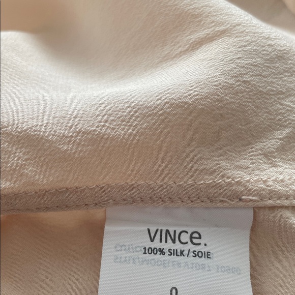 π Vince 100% Silk Shirt π Long Sleeve β’ Light Pink - Picture 14 of 16